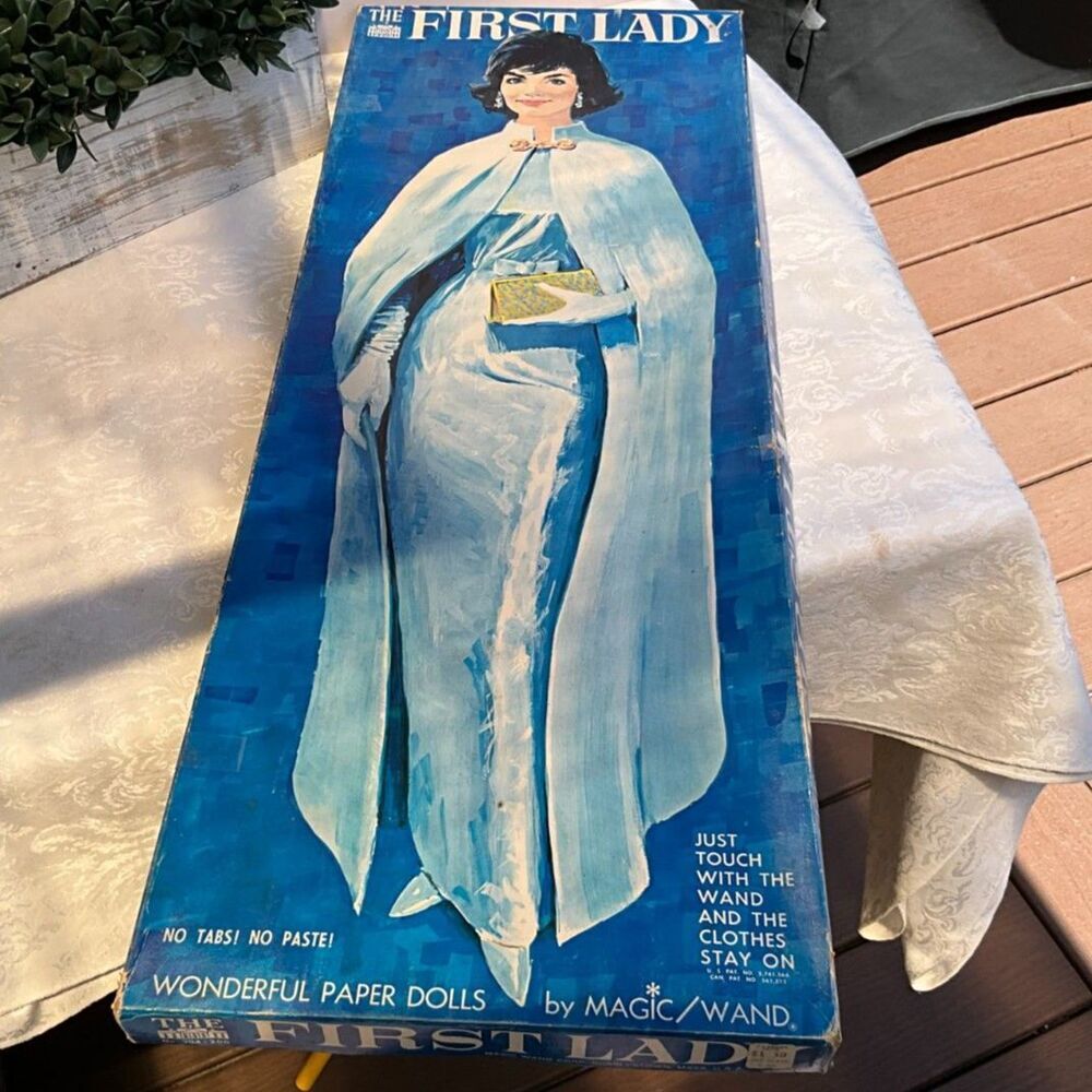 Rare original vintage Jackie Kennedy The First Lady Paper Doll Magic Wand 1962 - Picture 2 of 11